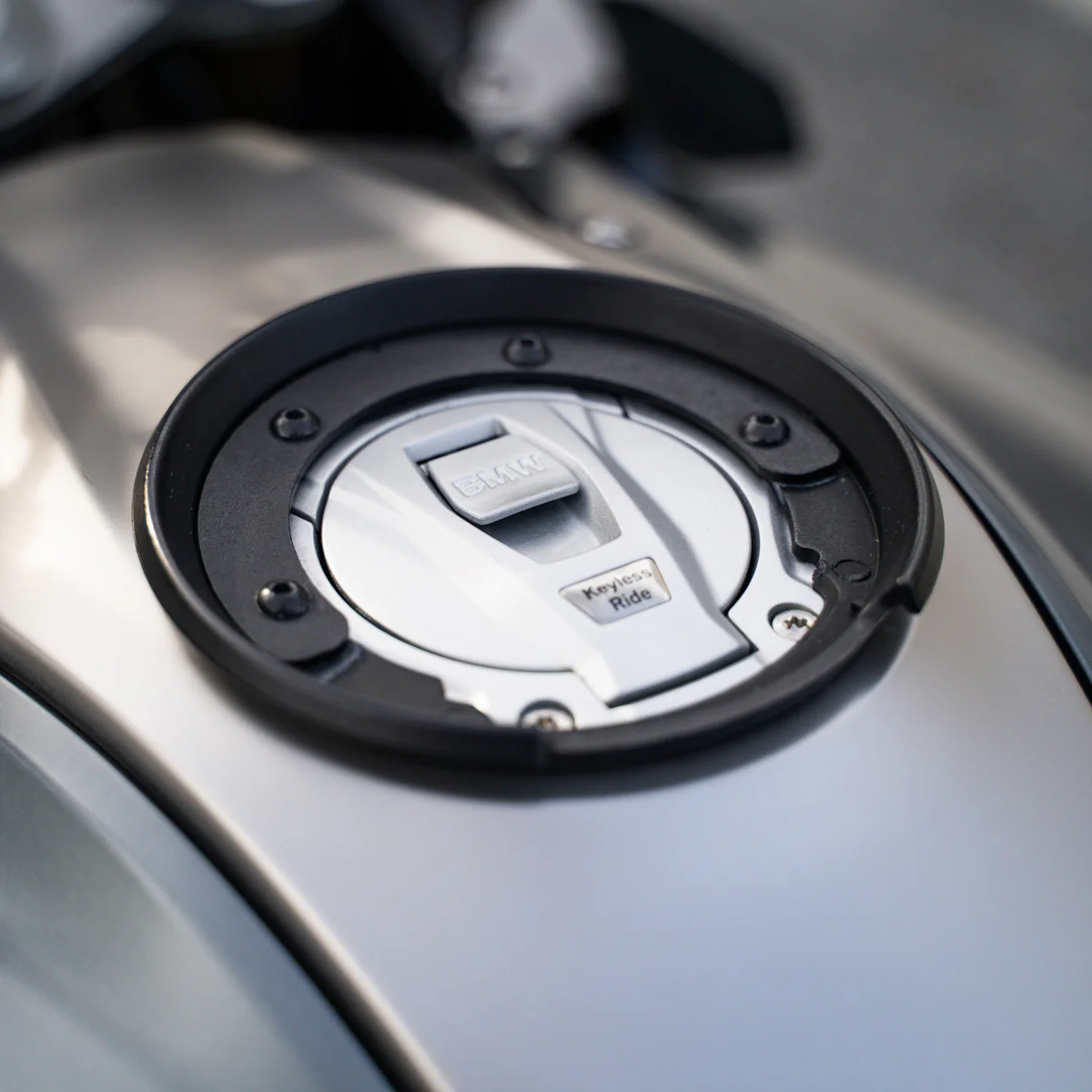 2016 BMW r1200rs - Image 7