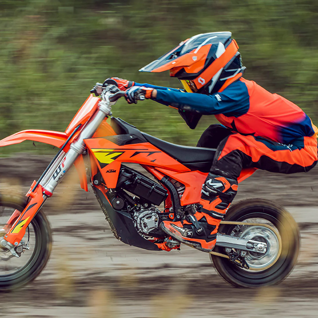 2026 KTM SX-E5 - Image 7